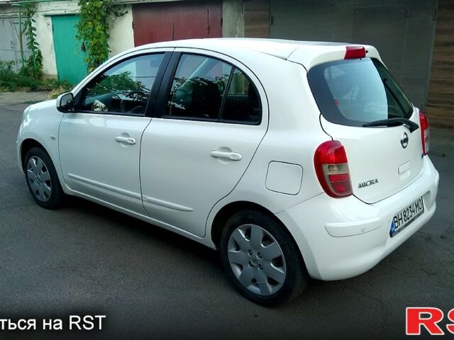 Белый Ниссан Микра, объемом двигателя 1.2 л и пробегом 140 тыс. км за 7000 $, фото 4 на Automoto.ua