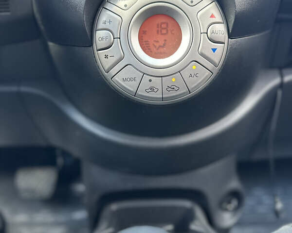 Белый Ниссан Микра, объемом двигателя 1.2 л и пробегом 100 тыс. км за 6800 $, фото 16 на Automoto.ua