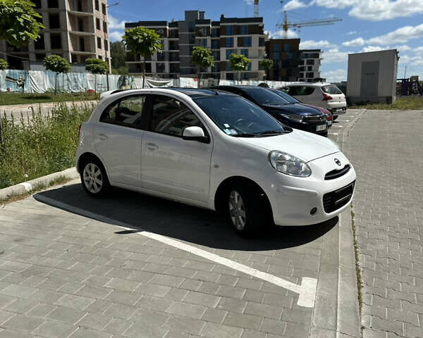 Белый Ниссан Микра, объемом двигателя 1.2 л и пробегом 100 тыс. км за 6800 $, фото 1 на Automoto.ua