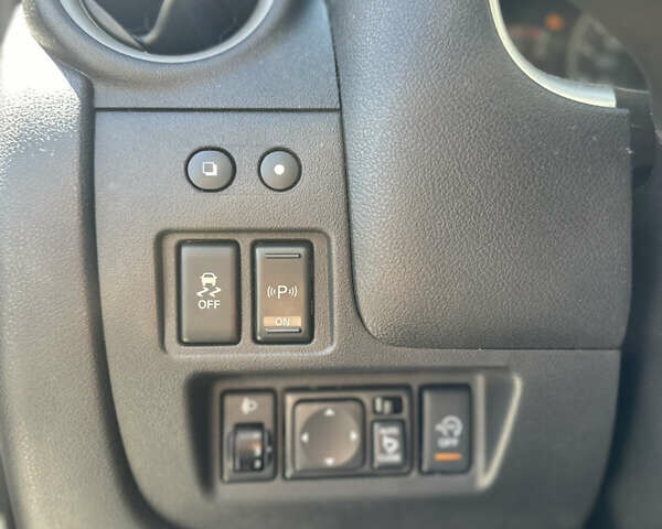 Белый Ниссан Микра, объемом двигателя 1.2 л и пробегом 100 тыс. км за 6800 $, фото 11 на Automoto.ua