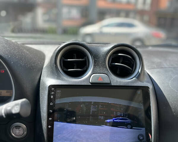 Белый Ниссан Микра, объемом двигателя 1.2 л и пробегом 100 тыс. км за 6800 $, фото 7 на Automoto.ua