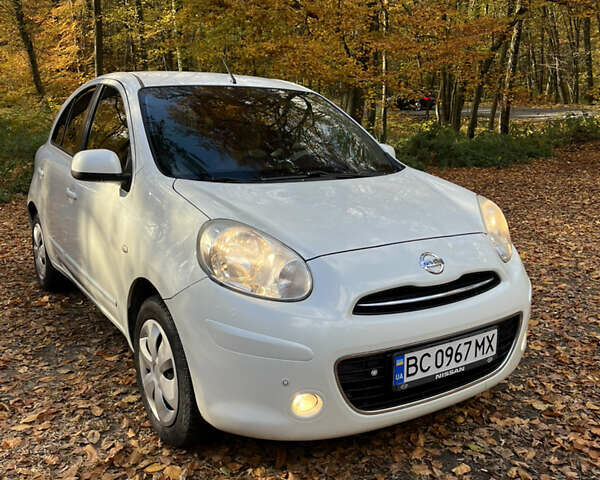 Белый Ниссан Микра, объемом двигателя 1.2 л и пробегом 164 тыс. км за 6500 $, фото 2 на Automoto.ua