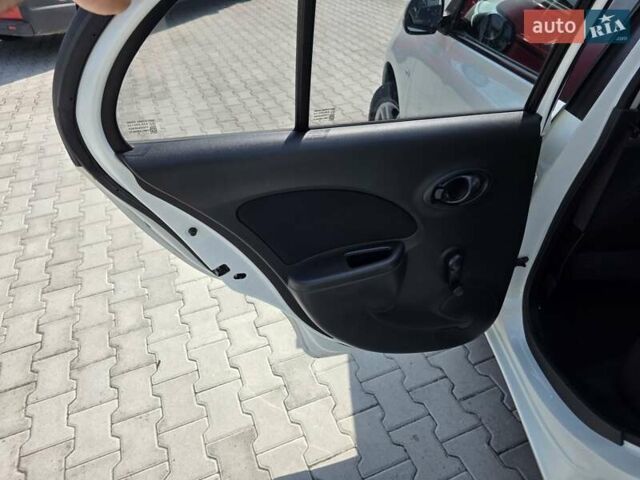 Белый Ниссан Микра, объемом двигателя 1.24 л и пробегом 100 тыс. км за 5900 $, фото 26 на Automoto.ua