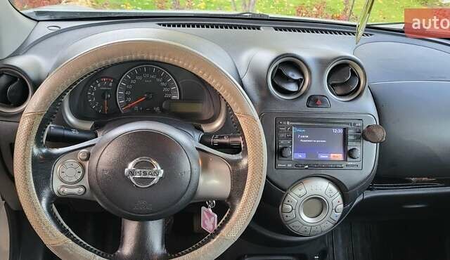 Белый Ниссан Микра, объемом двигателя 1.2 л и пробегом 110 тыс. км за 8000 $, фото 12 на Automoto.ua