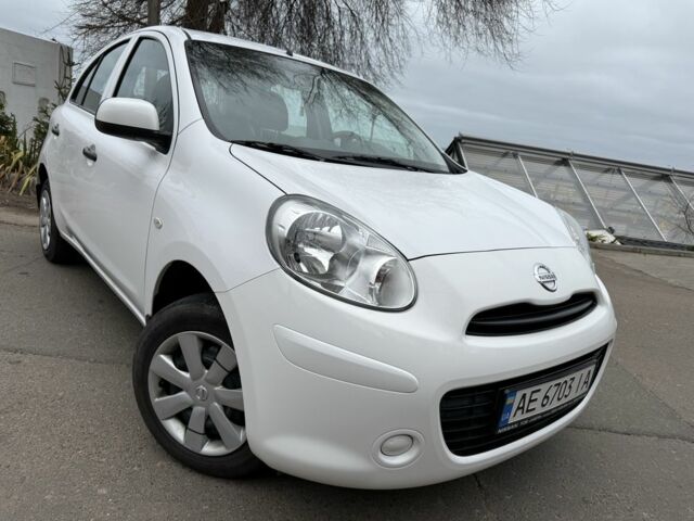 Белый Ниссан Микра, объемом двигателя 1.2 л и пробегом 29 тыс. км за 8500 $, фото 1 на Automoto.ua