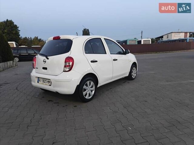 Белый Ниссан Микра, объемом двигателя 1.2 л и пробегом 155 тыс. км за 7500 $, фото 4 на Automoto.ua