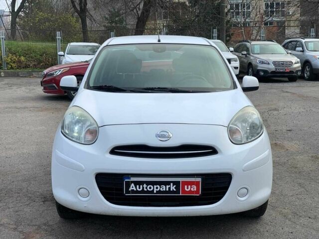 Білий Ніссан Мікра, об'ємом двигуна 1.2 л та пробігом 145 тис. км за 6640 $, фото 1 на Automoto.ua