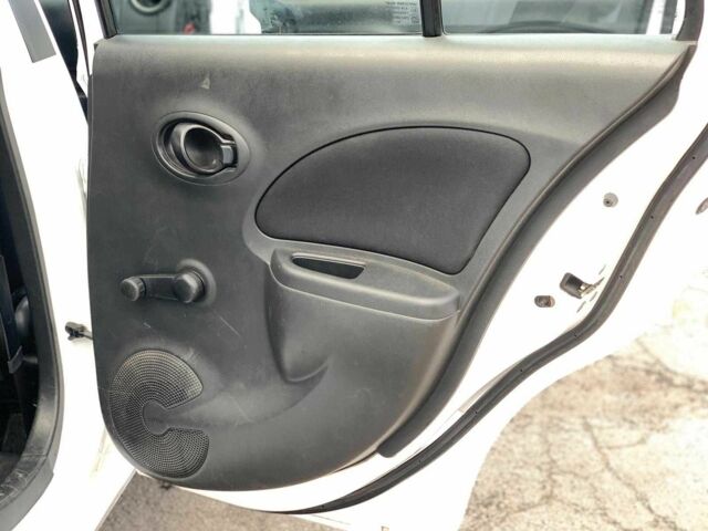 Білий Ніссан Мікра, об'ємом двигуна 1.2 л та пробігом 145 тис. км за 6640 $, фото 12 на Automoto.ua