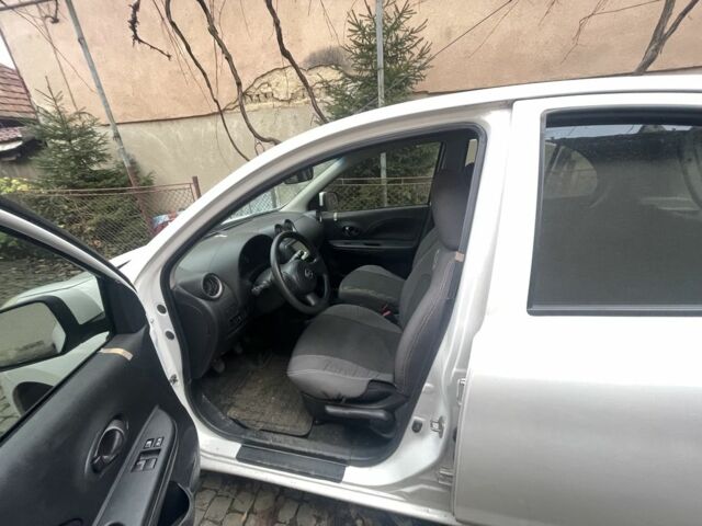 Белый Ниссан Микра, объемом двигателя 0 л и пробегом 100 тыс. км за 5777 $, фото 4 на Automoto.ua