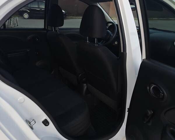 Белый Ниссан Микра, объемом двигателя 1.2 л и пробегом 155 тыс. км за 7500 $, фото 6 на Automoto.ua