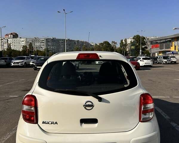 Белый Ниссан Микра, объемом двигателя 1.2 л и пробегом 116 тыс. км за 8650 $, фото 1 на Automoto.ua