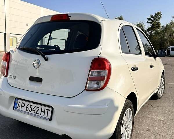Белый Ниссан Микра, объемом двигателя 1.2 л и пробегом 116 тыс. км за 8650 $, фото 7 на Automoto.ua