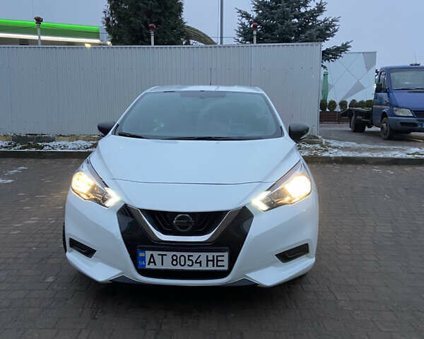 Белый Ниссан Микра, объемом двигателя 1 л и пробегом 62 тыс. км за 10000 $, фото 4 на Automoto.ua