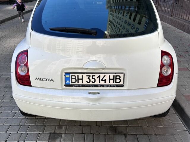 Білий Ніссан Мікра, об'ємом двигуна 1.2 л та пробігом 200 тис. км за 3950 $, фото 1 на Automoto.ua
