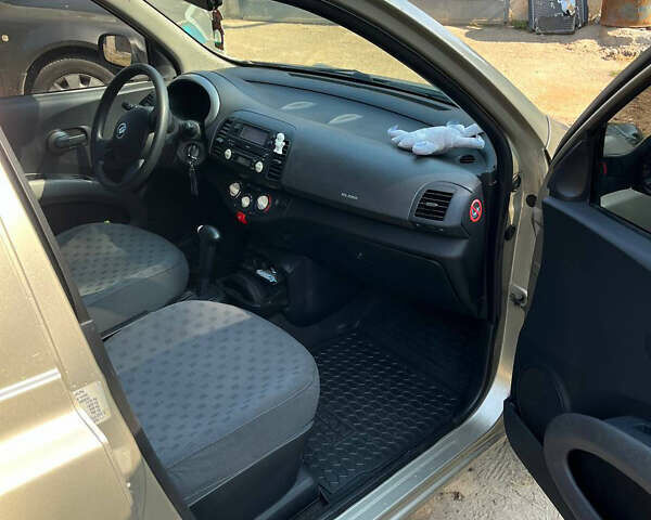 Бежевый Ниссан Микра, объемом двигателя 1.2 л и пробегом 110 тыс. км за 4000 $, фото 8 на Automoto.ua