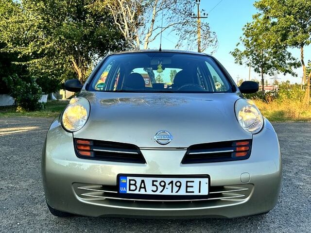 Бежевий Ніссан Мікра, об'ємом двигуна 1.2 л та пробігом 196 тис. км за 4000 $, фото 2 на Automoto.ua