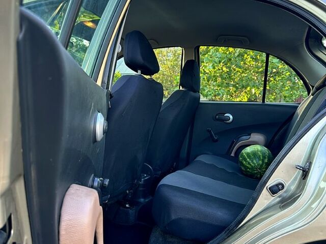 Бежевий Ніссан Мікра, об'ємом двигуна 1.2 л та пробігом 196 тис. км за 4000 $, фото 6 на Automoto.ua