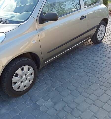 Бежевый Ниссан Микра, объемом двигателя 1.2 л и пробегом 200 тыс. км за 3220 $, фото 1 на Automoto.ua