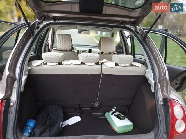 Бежевий Ніссан Мікра, об'ємом двигуна 1.4 л та пробігом 207 тис. км за 5600 $, фото 13 на Automoto.ua