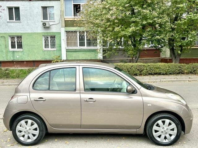 Бежевий Ніссан Мікра, об'ємом двигуна 1.4 л та пробігом 159 тис. км за 6200 $, фото 3 на Automoto.ua