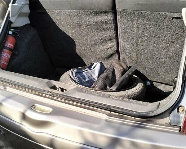 Бежевый Ниссан Микра, объемом двигателя 1.2 л и пробегом 350 тыс. км за 3400 $, фото 3 на Automoto.ua