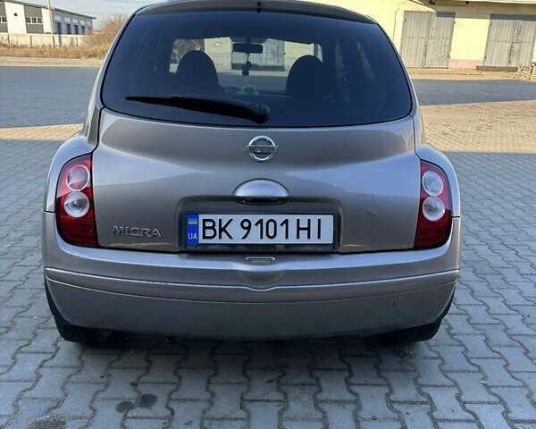 Бежевий Ніссан Мікра, об'ємом двигуна 1.2 л та пробігом 163 тис. км за 5000 $, фото 3 на Automoto.ua
