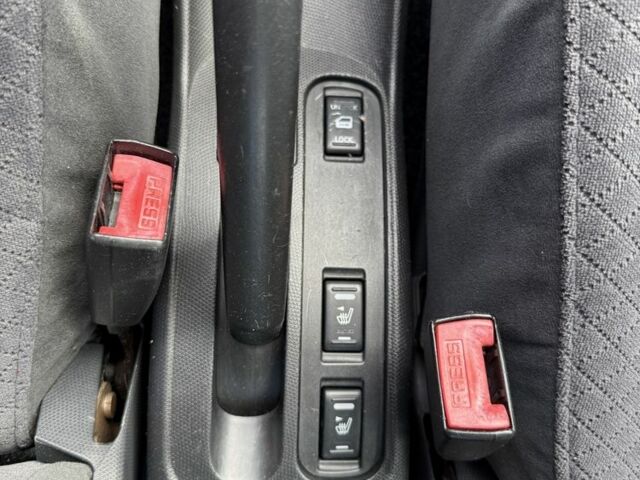 Чорний Ніссан Мікра, об'ємом двигуна 1.2 л та пробігом 160 тис. км за 5450 $, фото 6 на Automoto.ua