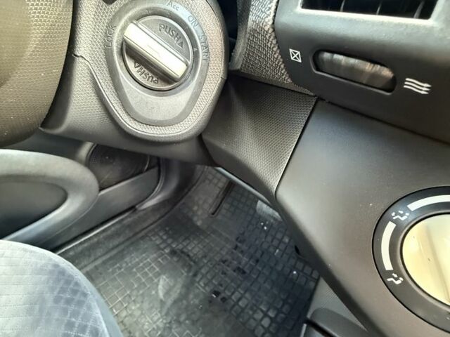 Чорний Ніссан Мікра, об'ємом двигуна 1.2 л та пробігом 160 тис. км за 5450 $, фото 5 на Automoto.ua