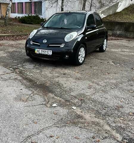 Черный Ниссан Микра, объемом двигателя 1.39 л и пробегом 191 тыс. км за 6000 $, фото 4 на Automoto.ua