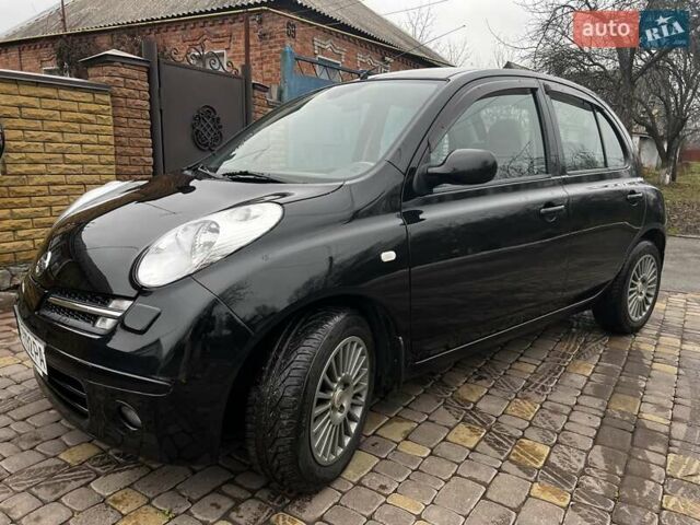 Черный Ниссан Микра, объемом двигателя 1.39 л и пробегом 158 тыс. км за 5600 $, фото 7 на Automoto.ua