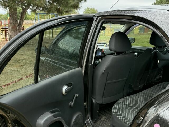 Черный Ниссан Микра, объемом двигателя 1.4 л и пробегом 158 тыс. км за 5100 $, фото 10 на Automoto.ua