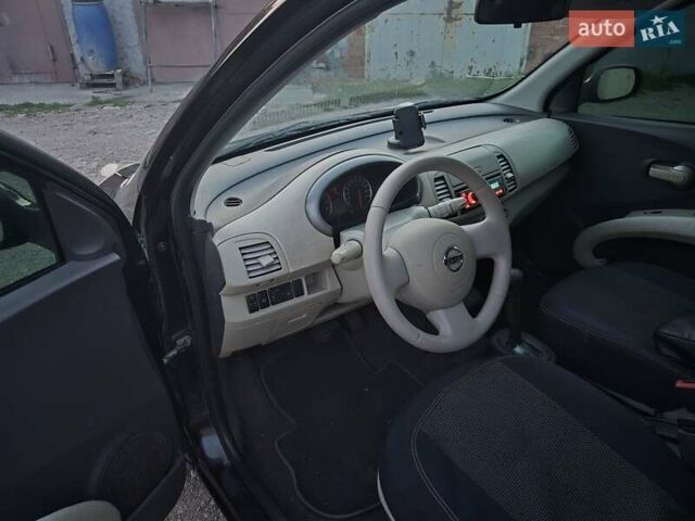 Черный Ниссан Микра, объемом двигателя 1.24 л и пробегом 220 тыс. км за 5300 $, фото 11 на Automoto.ua