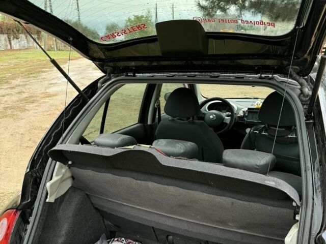 Черный Ниссан Микра, объемом двигателя 1.4 л и пробегом 158 тыс. км за 5100 $, фото 5 на Automoto.ua