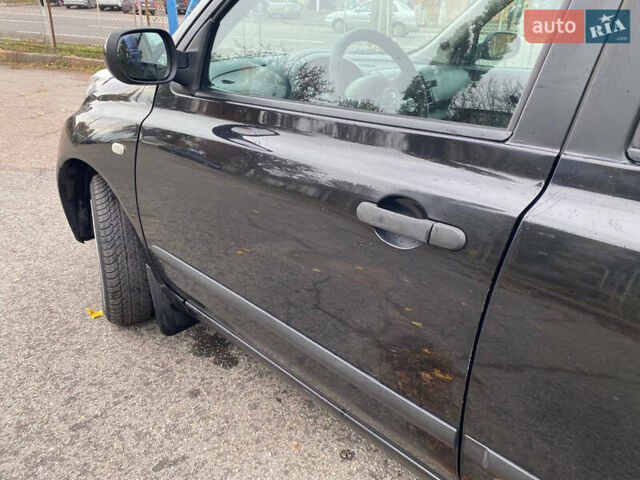 Чорний Ніссан Мікра, об'ємом двигуна 1.2 л та пробігом 169 тис. км за 4999 $, фото 13 на Automoto.ua