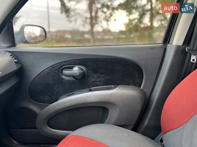 Черный Ниссан Микра, объемом двигателя 1.24 л и пробегом 180 тыс. км за 5700 $, фото 27 на Automoto.ua