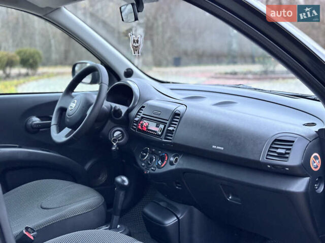 Чорний Ніссан Мікра, об'ємом двигуна 1.24 л та пробігом 169 тис. км за 5550 $, фото 17 на Automoto.ua