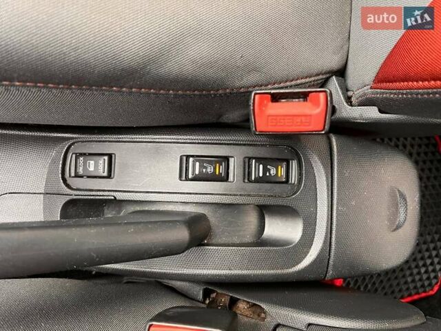 Черный Ниссан Микра, объемом двигателя 1.24 л и пробегом 180 тыс. км за 5700 $, фото 57 на Automoto.ua