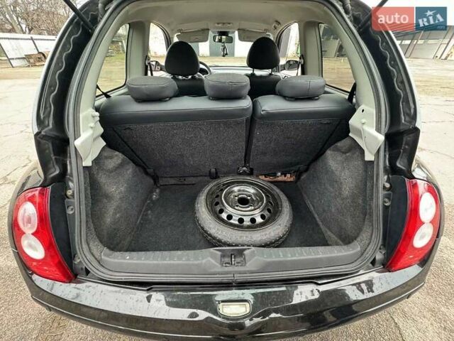 Чорний Ніссан Мікра, об'ємом двигуна 1.24 л та пробігом 185 тис. км за 4099 $, фото 9 на Automoto.ua