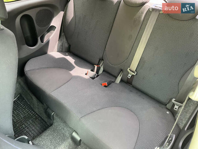 Черный Ниссан Микра, объемом двигателя 1.24 л и пробегом 127 тыс. км за 4499 $, фото 10 на Automoto.ua