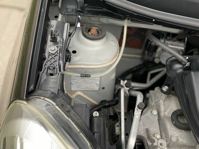 Черный Ниссан Микра, объемом двигателя 1.2 л и пробегом 130 тыс. км за 6500 $, фото 23 на Automoto.ua