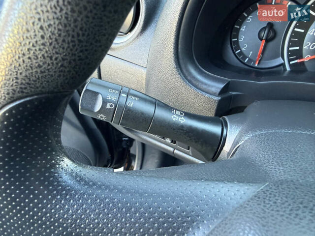 Черный Ниссан Микра, объемом двигателя 1.24 л и пробегом 77 тыс. км за 8250 $, фото 39 на Automoto.ua