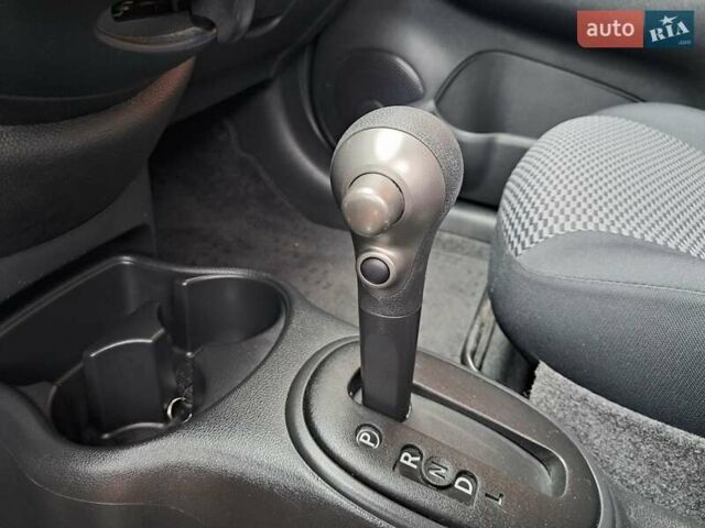 Черный Ниссан Микра, объемом двигателя 1.2 л и пробегом 80 тыс. км за 7899 $, фото 24 на Automoto.ua