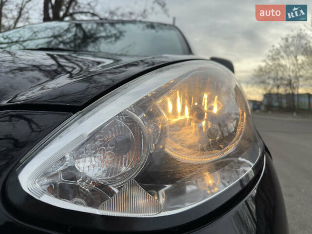 Черный Ниссан Микра, объемом двигателя 1.6 л и пробегом 108 тыс. км за 7499 $, фото 3 на Automoto.ua