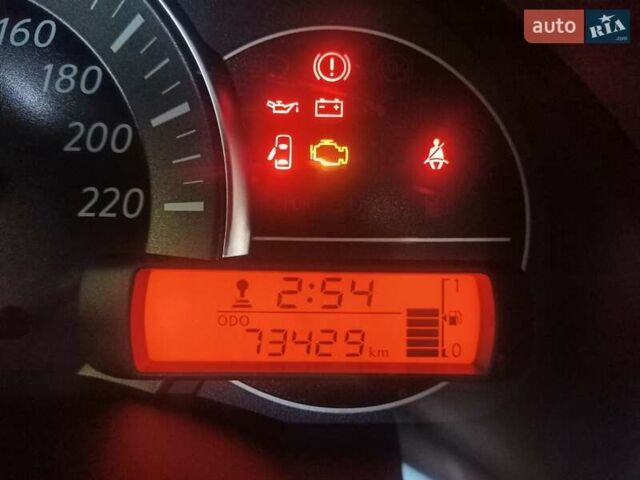 Чорний Ніссан Мікра, об'ємом двигуна 1.2 л та пробігом 73 тис. км за 9000 $, фото 5 на Automoto.ua