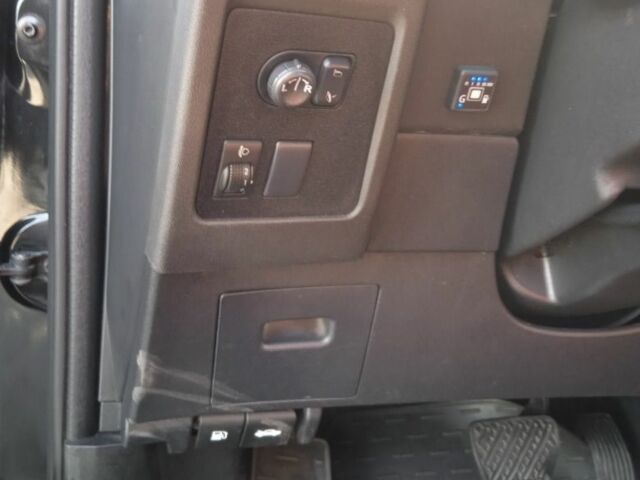 Черный Ниссан Микра, объемом двигателя 2 л и пробегом 200 тыс. км за 7200 $, фото 15 на Automoto.ua