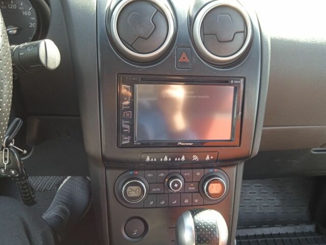 Черный Ниссан Микра, объемом двигателя 2 л и пробегом 200 тыс. км за 7200 $, фото 8 на Automoto.ua