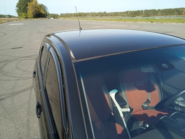 Черный Ниссан Микра, объемом двигателя 2 л и пробегом 200 тыс. км за 7200 $, фото 12 на Automoto.ua