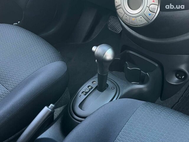 Фиолетовый Ниссан Микра, объемом двигателя 1.2 л и пробегом 132 тыс. км за 6940 $, фото 17 на Automoto.ua