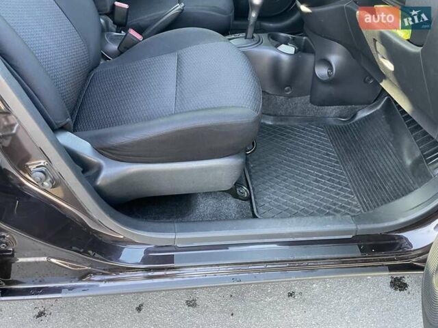 Фиолетовый Ниссан Микра, объемом двигателя 1.2 л и пробегом 80 тыс. км за 8500 $, фото 11 на Automoto.ua