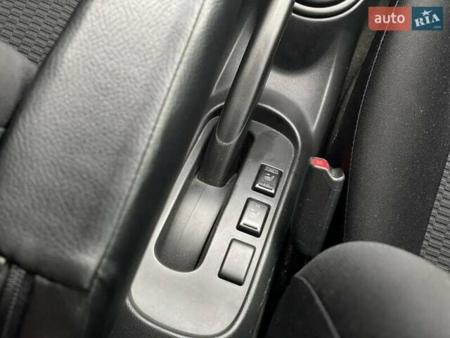 Фиолетовый Ниссан Микра, объемом двигателя 1.2 л и пробегом 90 тыс. км за 8800 $, фото 19 на Automoto.ua